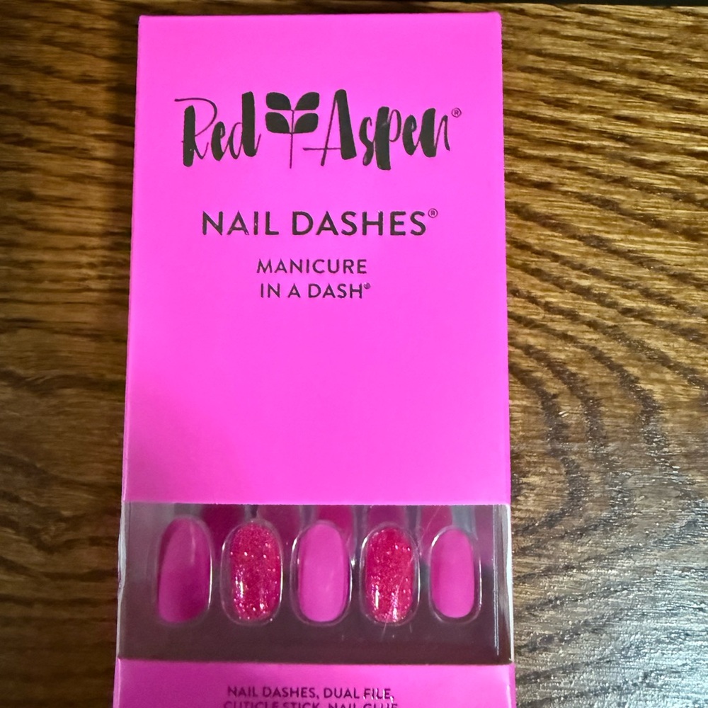 Red Aspen Pink Glitter Press-On Nails